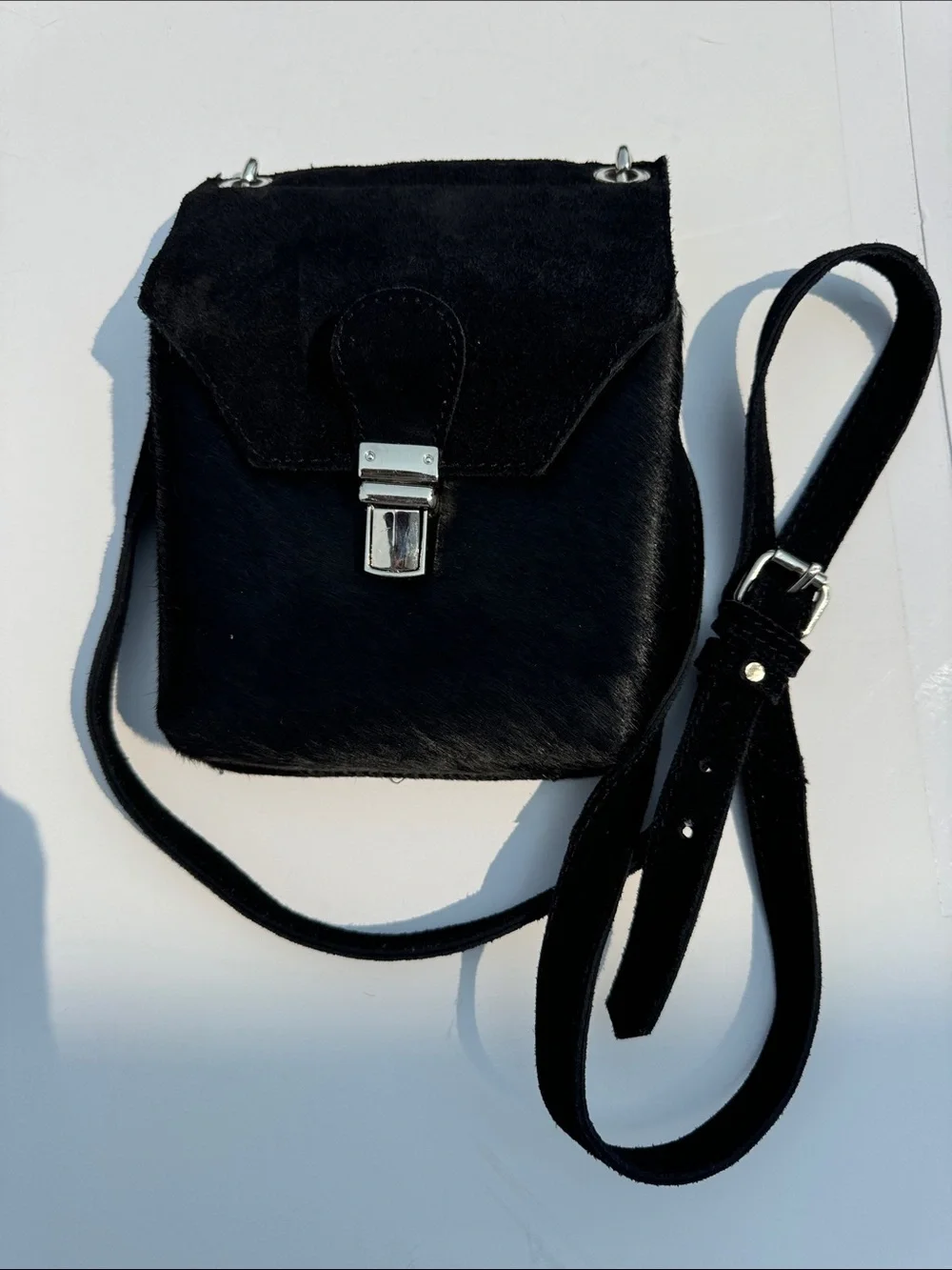 Cross tree lane crossbody bag
